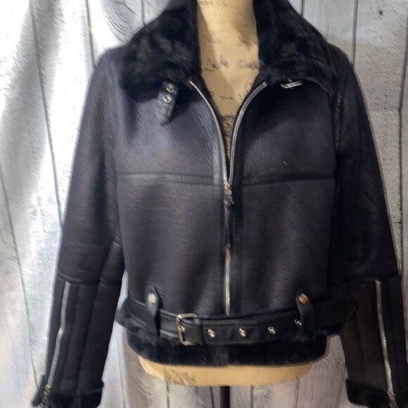 Love Token Faux Shearling Black Cropped Aviator Jacket - Picture 2 of 16